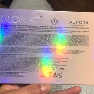 Anastasia Beverly Hills Makeup - NEED GONE!!! ABH AURORA GLOW KIT Anastasia Beverly Hills Makeup - NEED GONE!!! ABH AURORA GLOW KIT